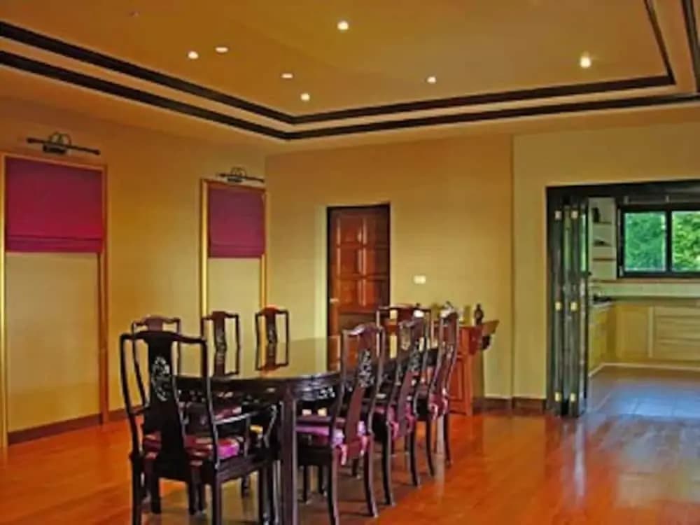 5 Bedroom Oceanview Pool Villa - photo 16