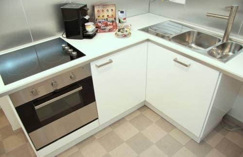Livingston Apartment Premium - photo 9