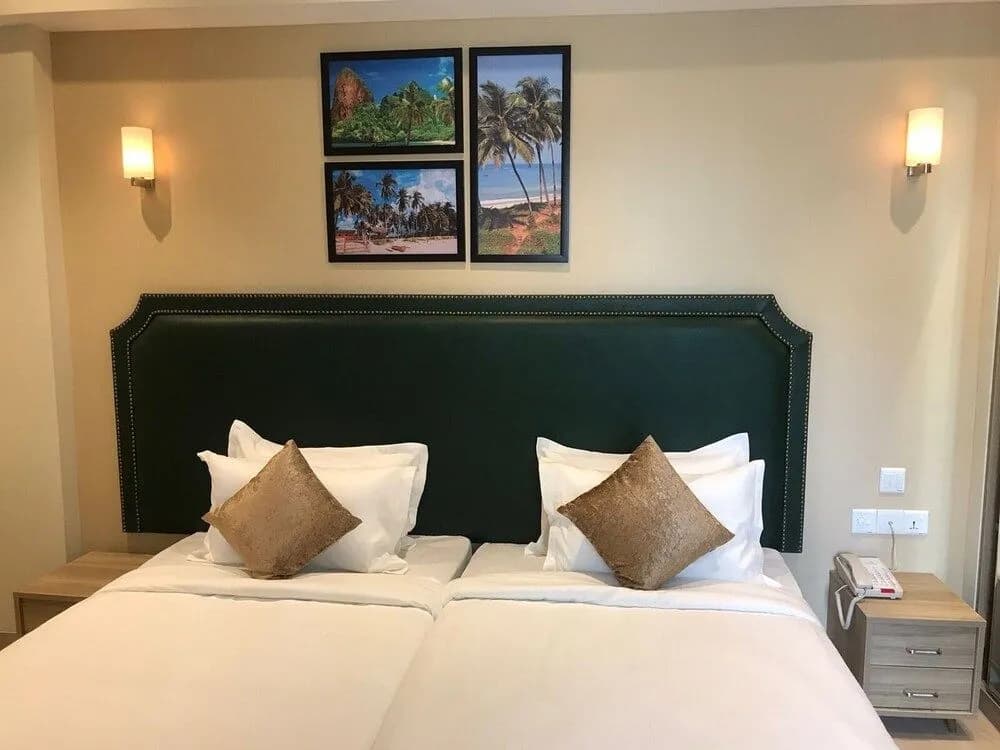 Hotel Flora - photo 28
