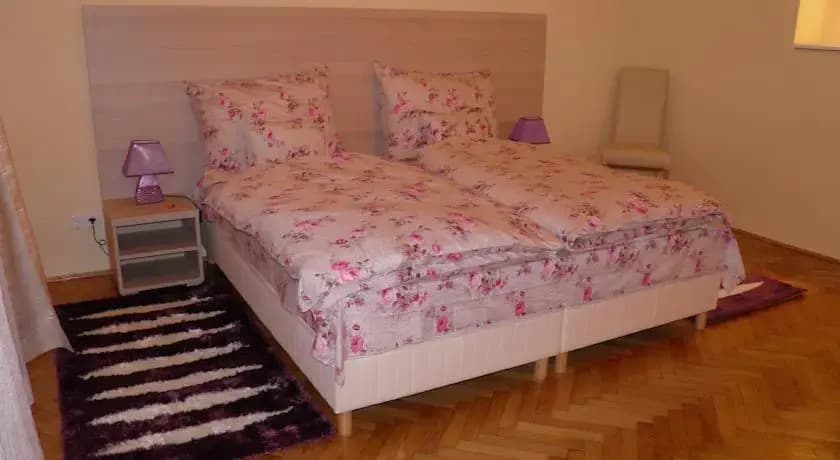 Vaci Point Deluxe Apartments - photo 9