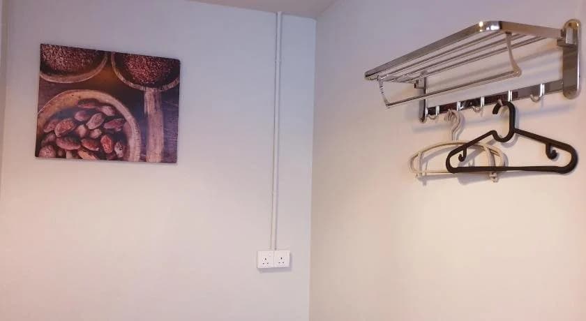 Rainbow Guesthouse - photo 10