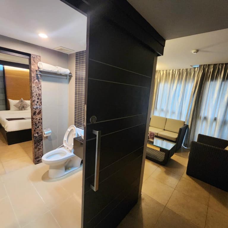 Sky Dome Resotel - photo 48
