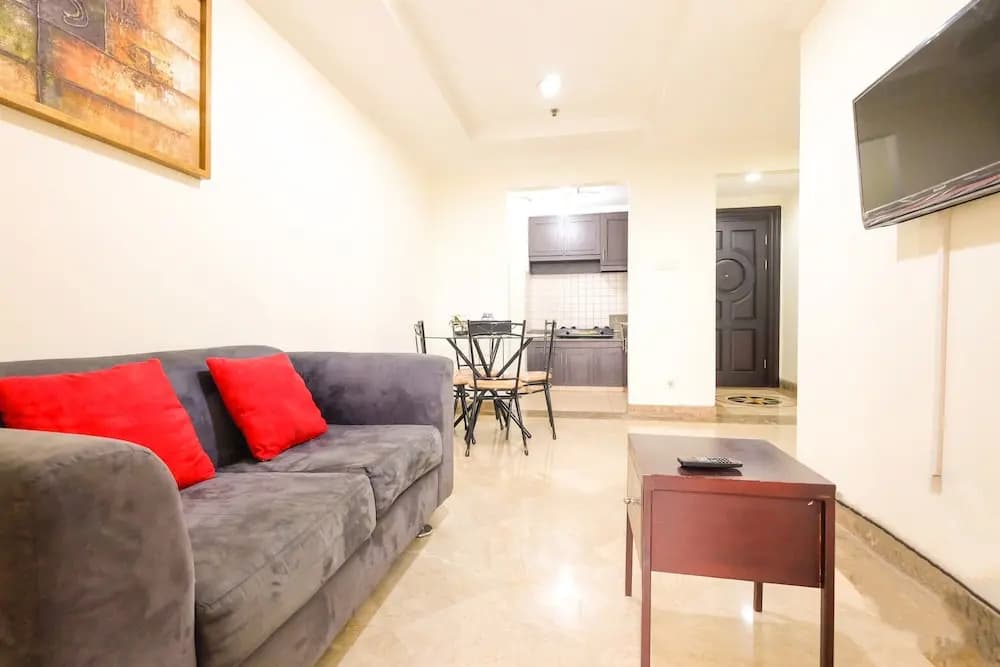 Exclusive Riverside Pluit Apartment - photo 2