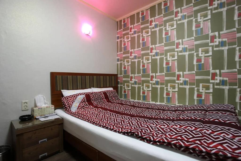 Yes Motel - photo 7