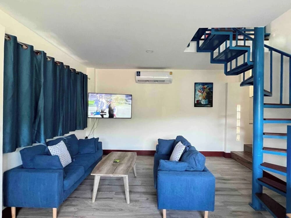 Charming New Italian Style 1st Floor Maisonnette - photo 9