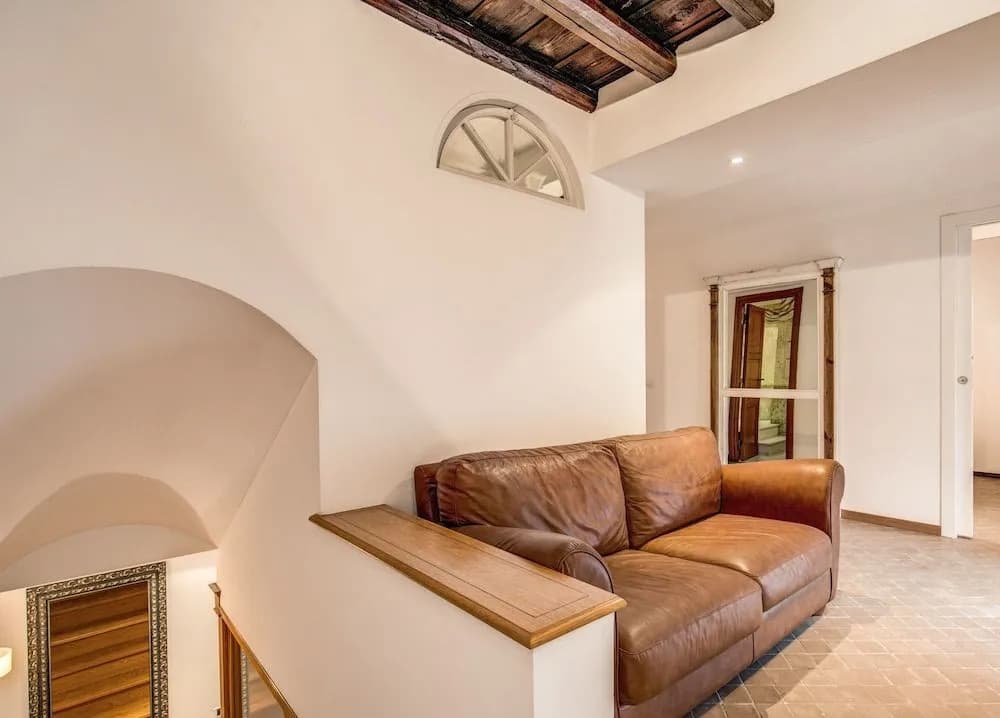 HI Margutta Apartment - photo 10