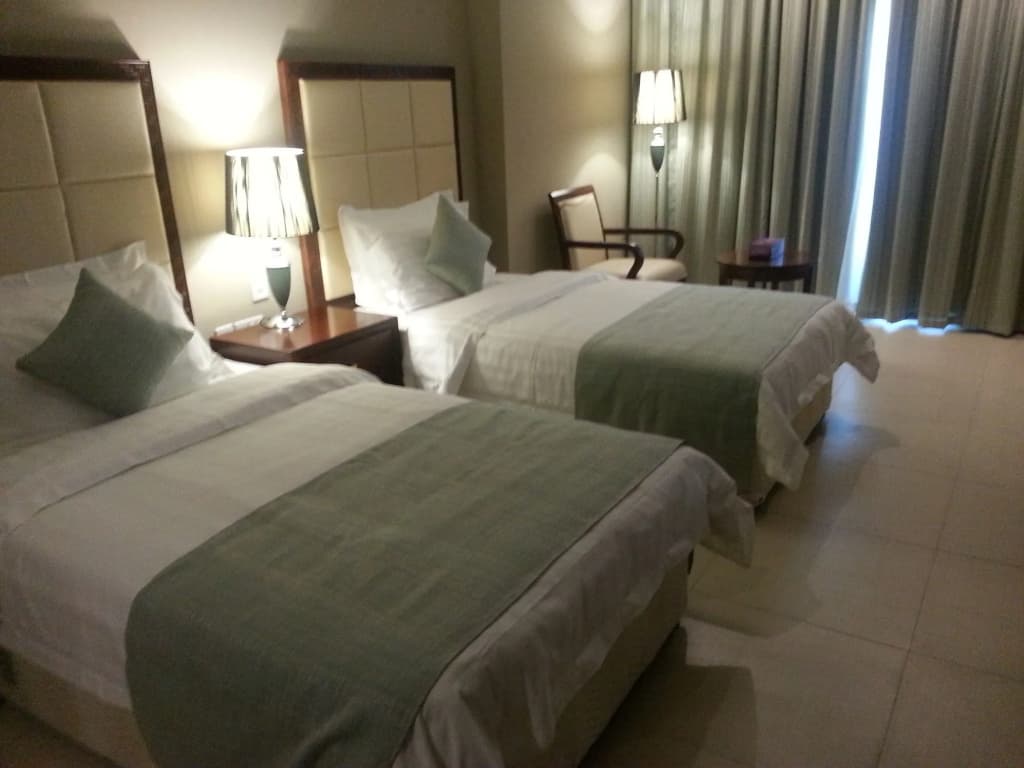 Muscat Inn Hotel - photo 4