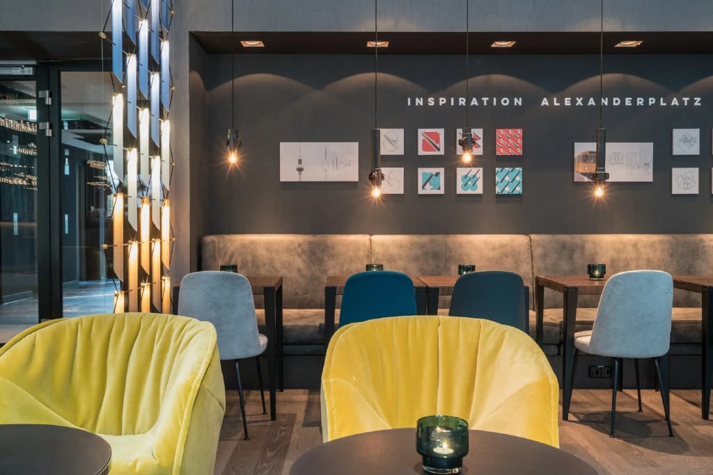 Motel One Berlin-Alexanderplatz - photo 42