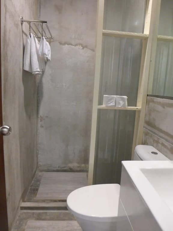 Wesberly Apartments - photo 8
