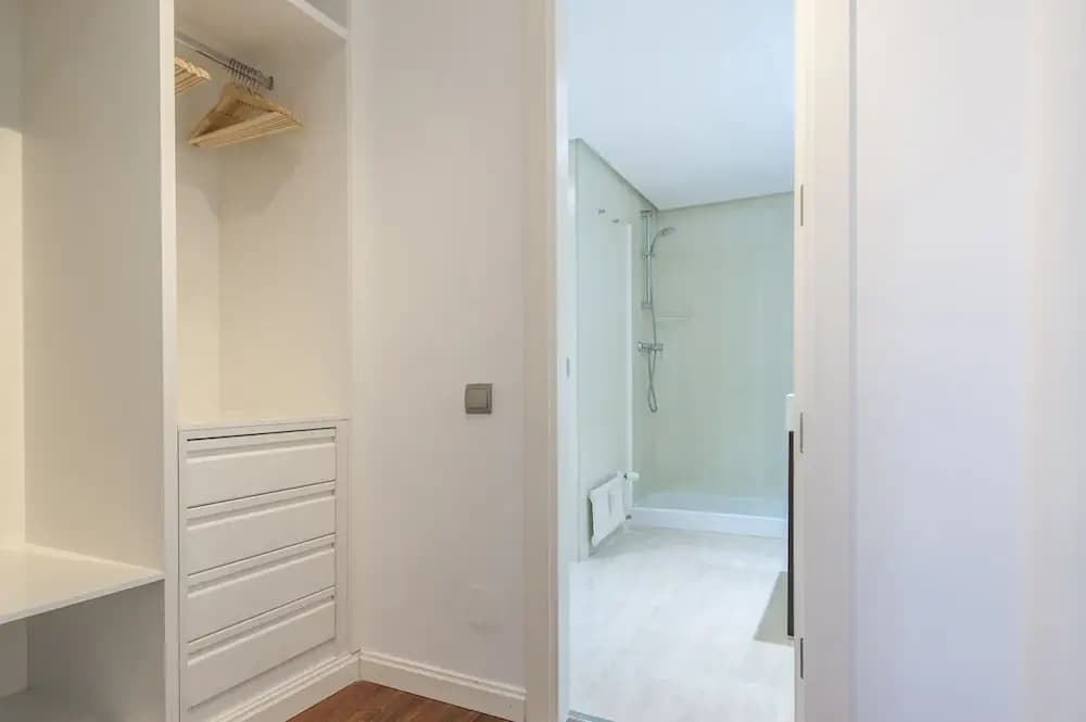Alterhome Apartamento Plaza de Castilla III - photo 6