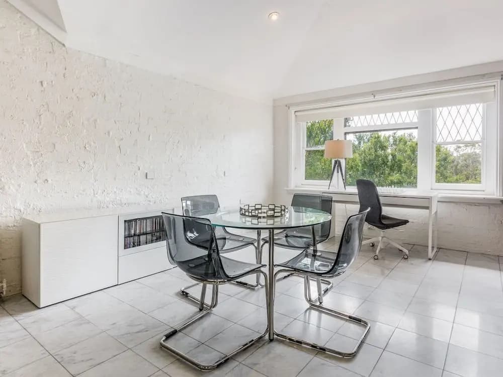 Spoilt for Choice 2-bed/2-bath + Free Parking - photo 12