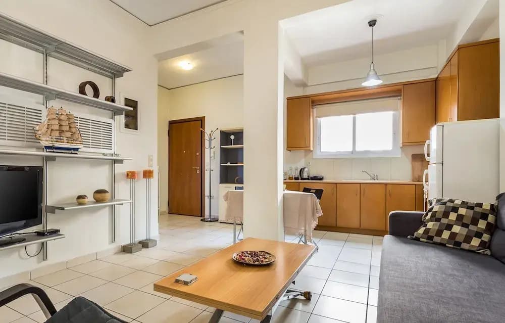 Centrally located apartment - Acropolis - photo 14