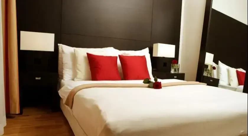 The Levante Rathaus Apartments - photo 7