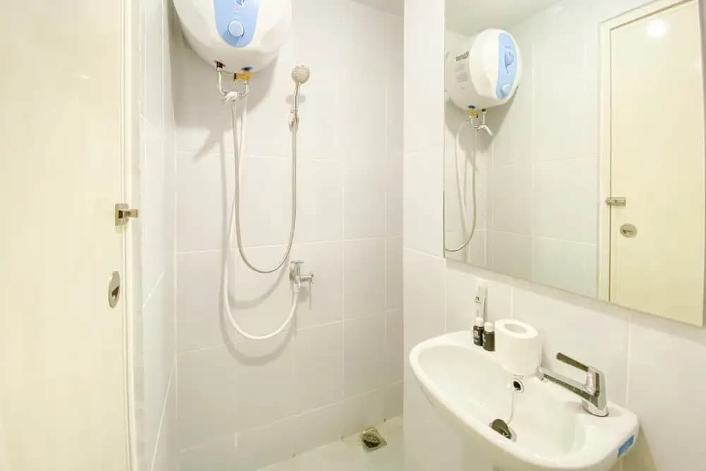 Good And Homey Studio At Tokyo Riverside Pik 2 Apartment - photo 8