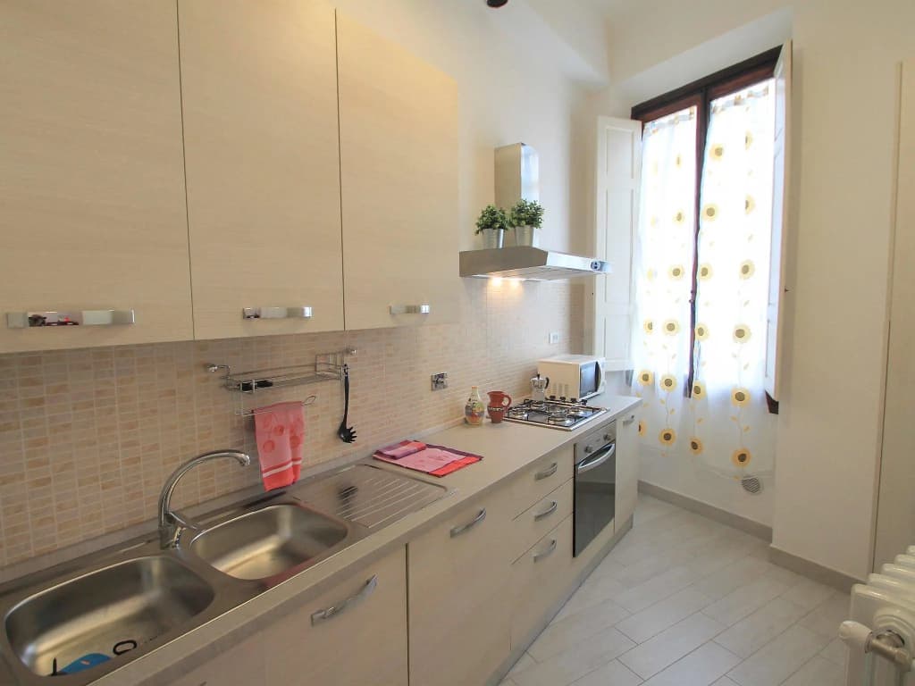La Leopolda - Two Bedroom - photo 10
