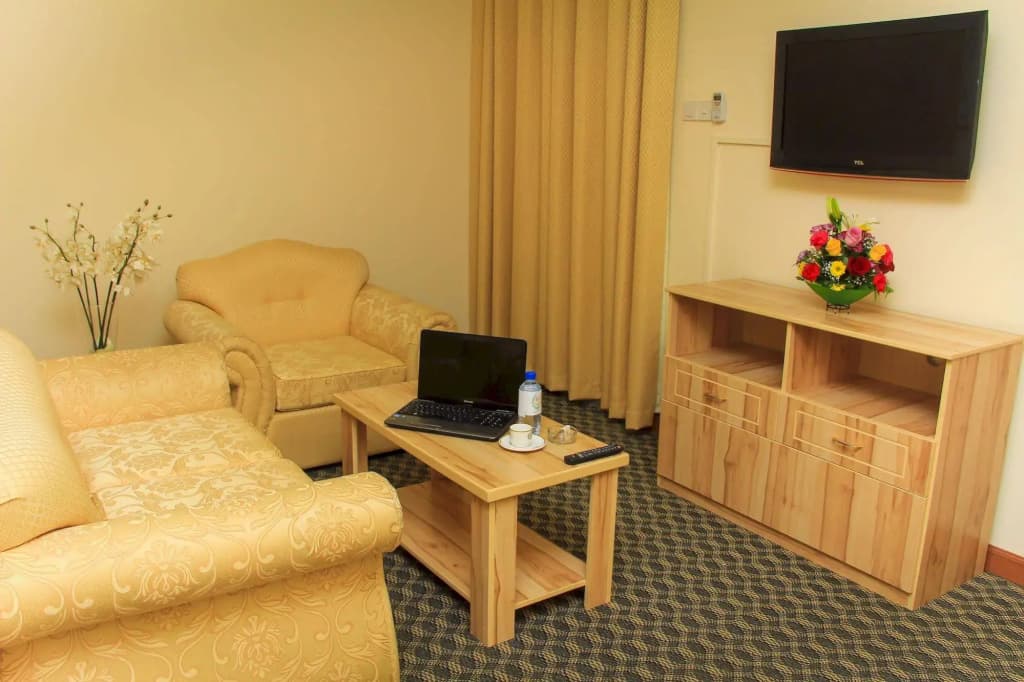 Nova Park Hotel - photo 5