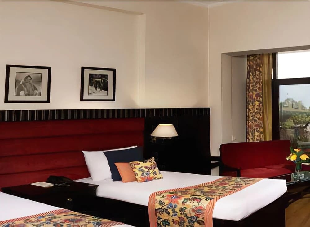 Broadway An Alivaa Collection Hotel - photo 6