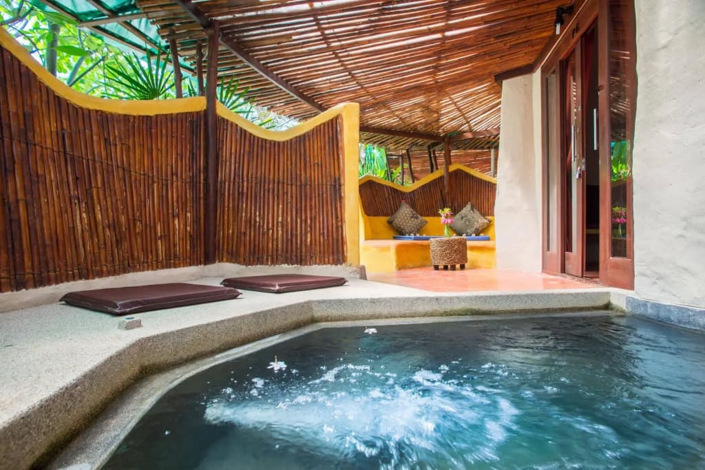 B52 Beach Resort - photo 11