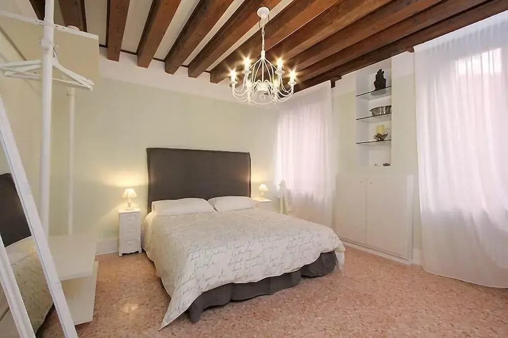 San Marco Tower Apartment - photo 11