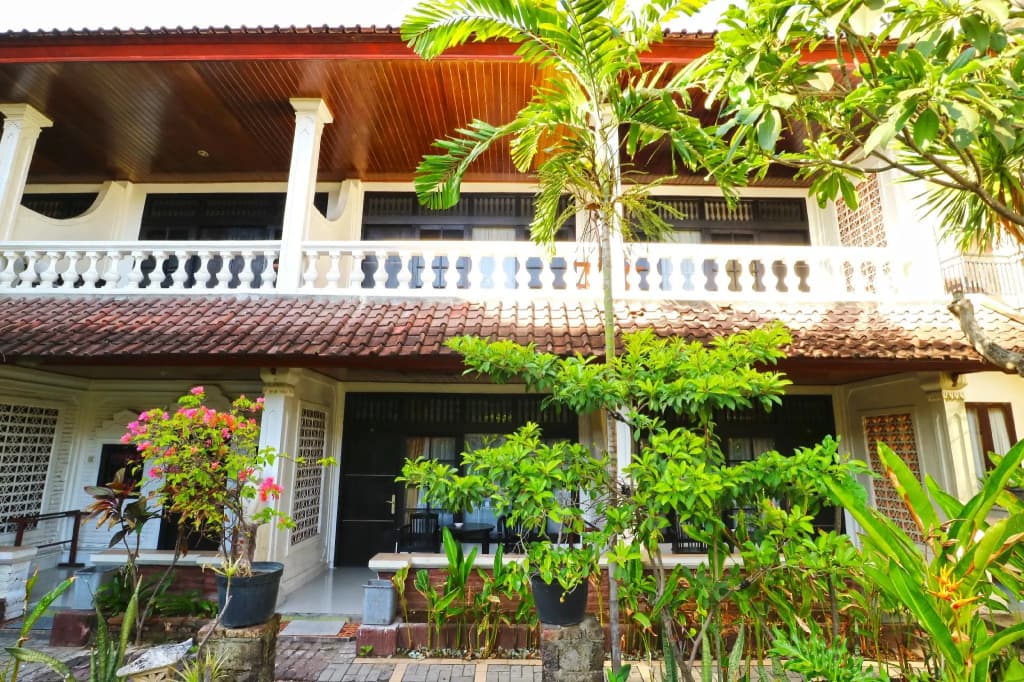Hotel Ayu Beach Inn - main photo