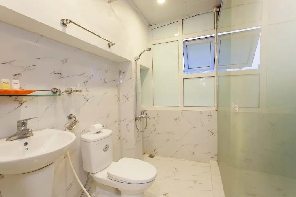 Asian Legend Hotel - photo 11