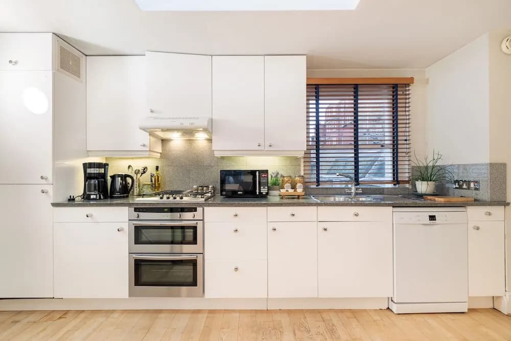 Knightsbridge - Hyde Park Apartment - photo 15