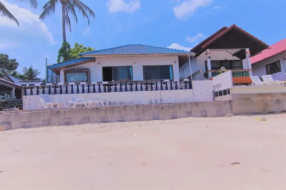 Bangrak Pier Resort - photo 11