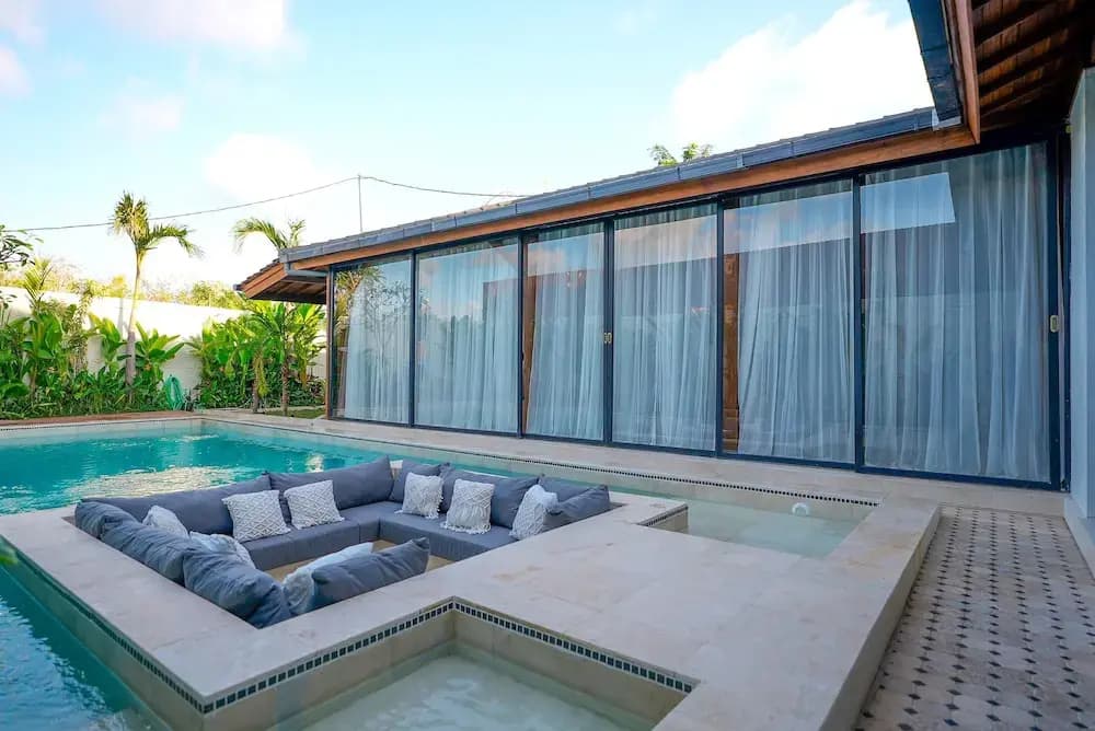 Luxurious Arakana Villa with Pool - photo 17