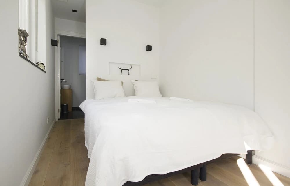 Modern & Luxurious 2 Bedroom Apartment - photo 6