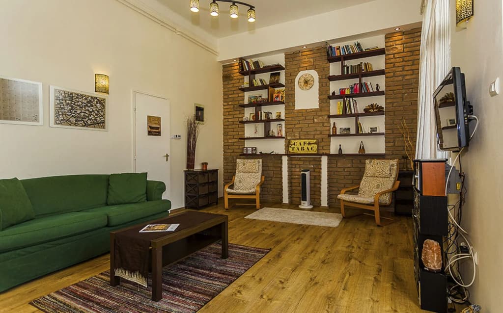Souper Apartments Downtown - photo 2