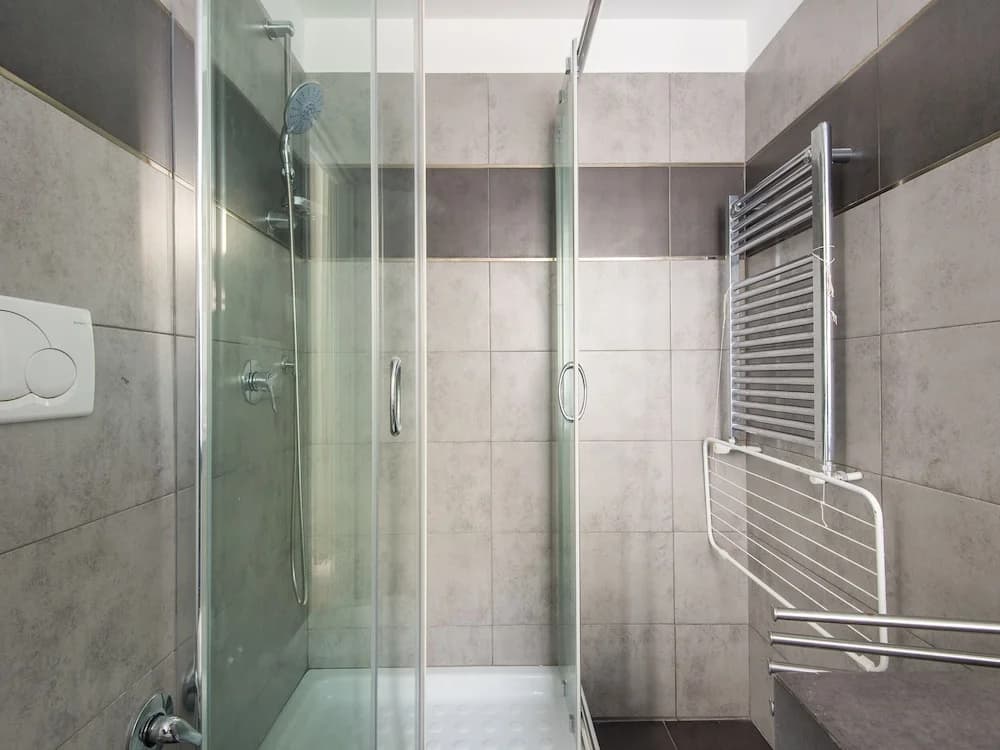 Luxury Apartment Auditorium - photo 10