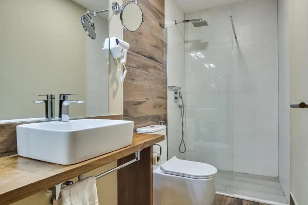 Hotel Eleven Inn Tbilisi - photo 8