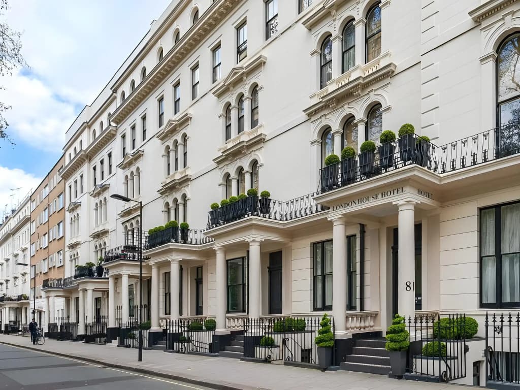 London House Hotel - photo 1