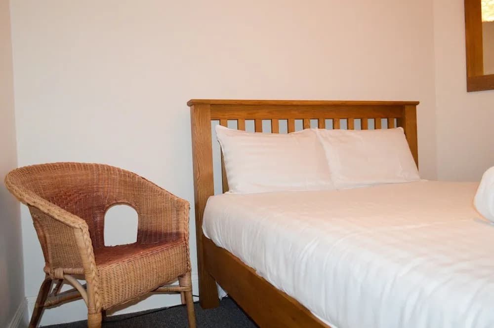 Modern 3 Bedroom Home in Morningside - photo 13
