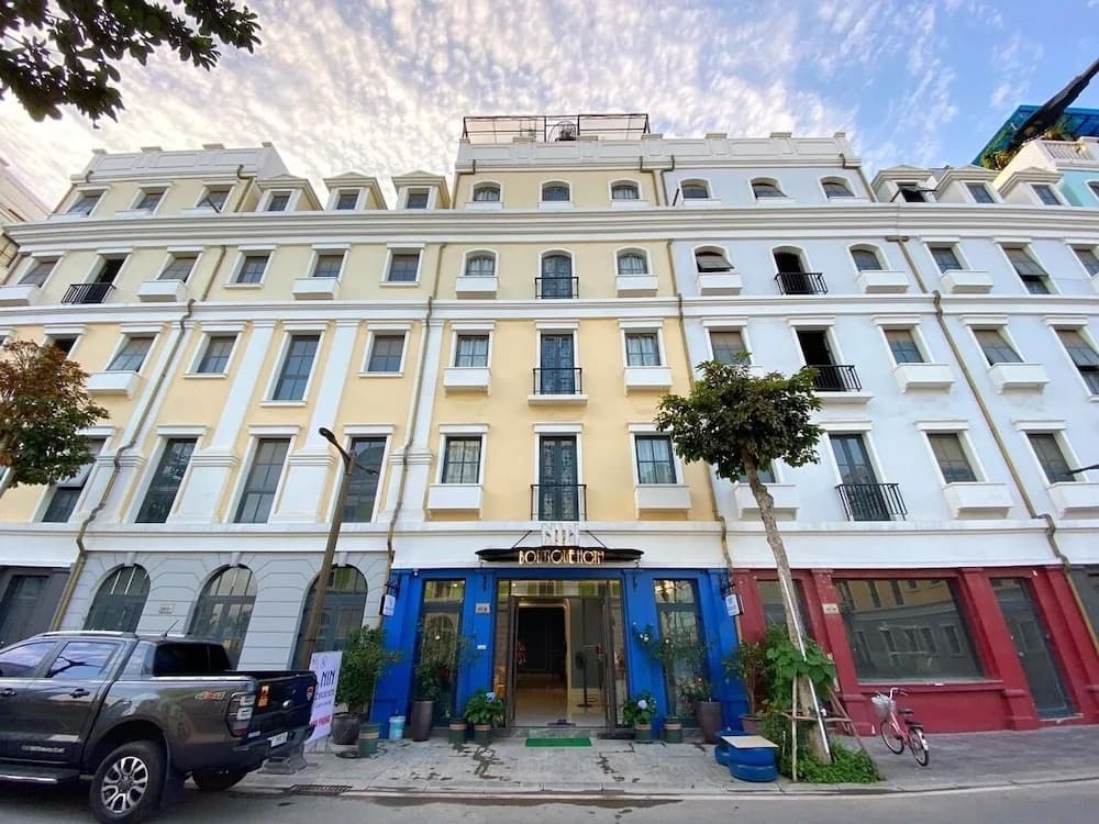 Buu Dien Halong Hotel - main photo