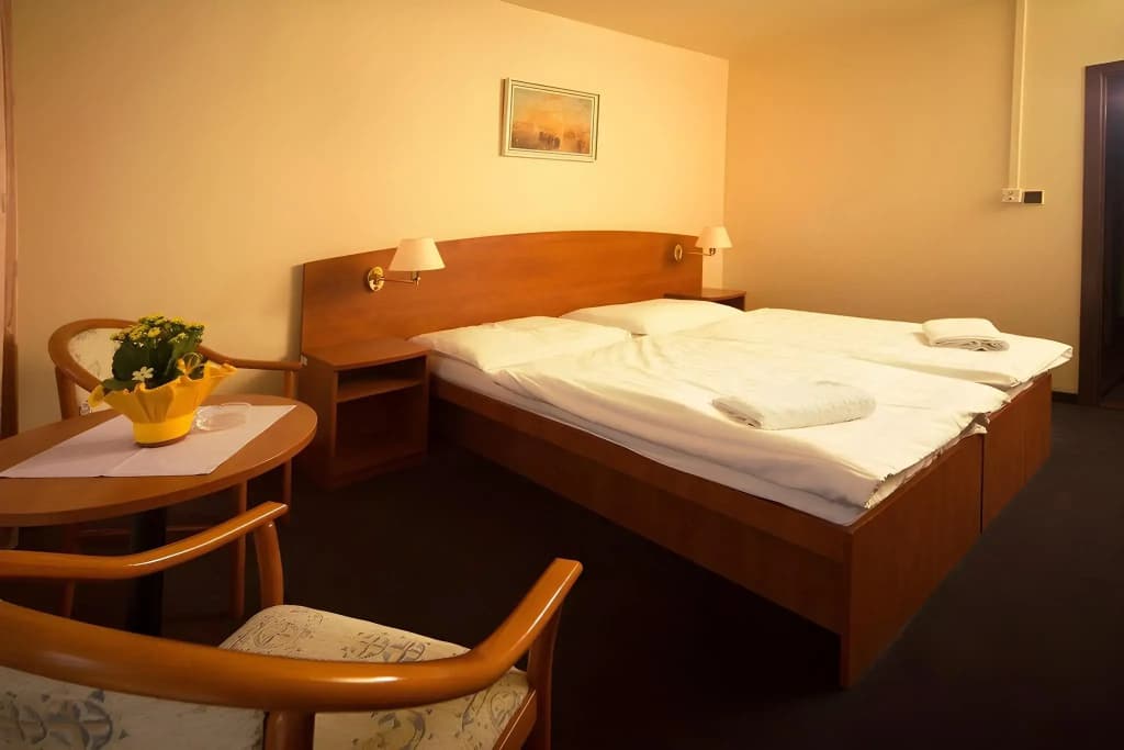 Hotel Krystal - photo 22