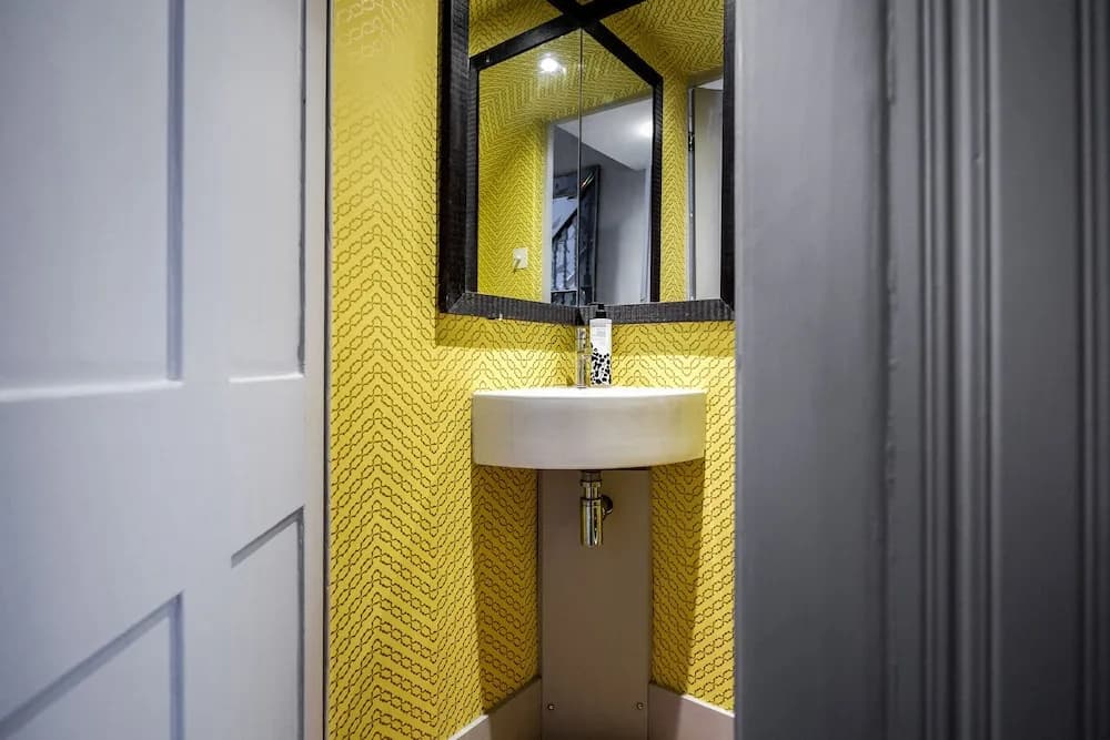 Exquisite Designers Abode - photo 6