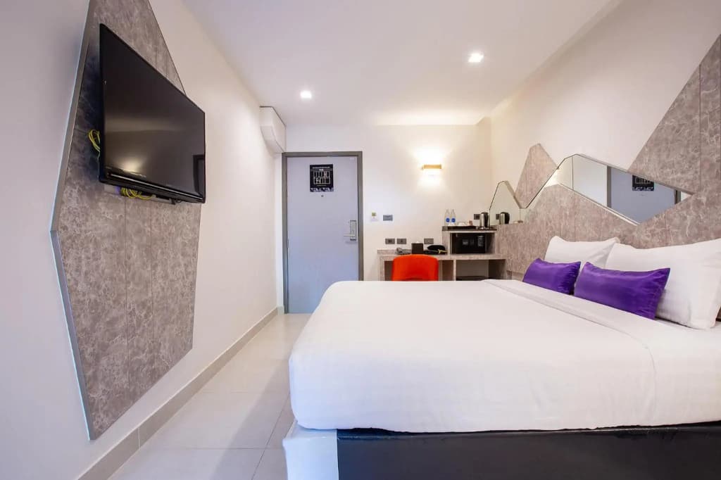 Spittze Hotel Pratunam - photo 9