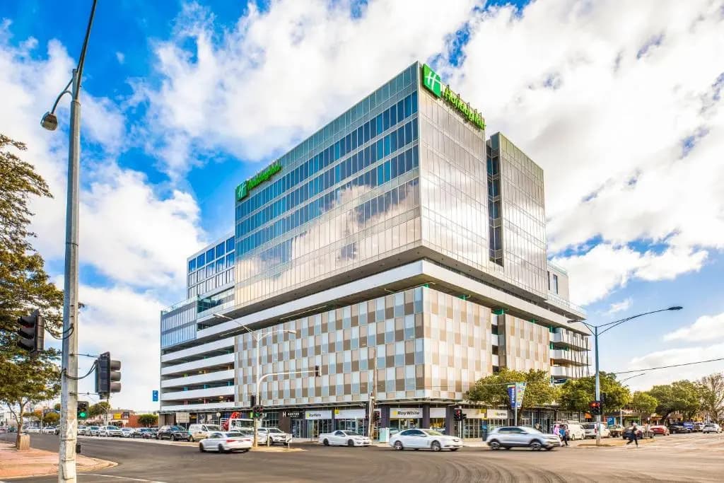 Holiday Inn Werribee by IHG - photo 1