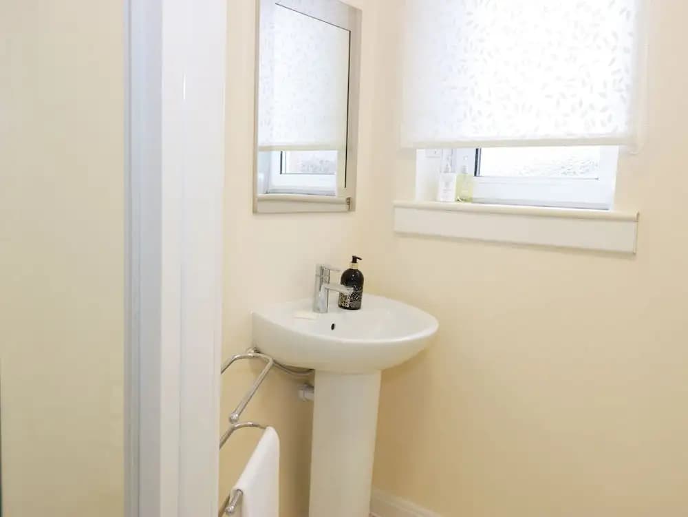4/1 Orchard Brae, Edinburgh - photo 7