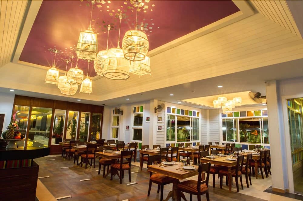 The Ninth Pattaya Hotel - photo 7