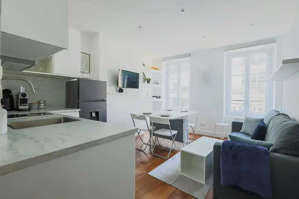 Charming Apartment-1br-3p-ternes - photo 11