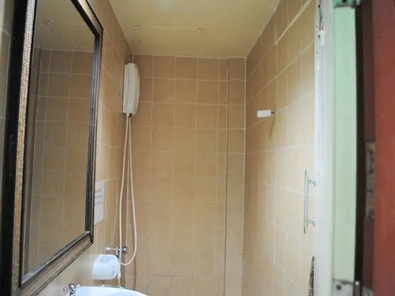 Akwas Second Guesthouse - photo 6