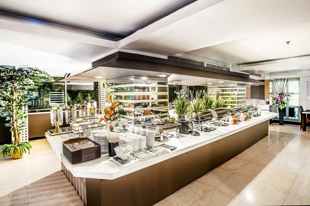Hope Land Hotel Sukhumvit 24 - photo 30