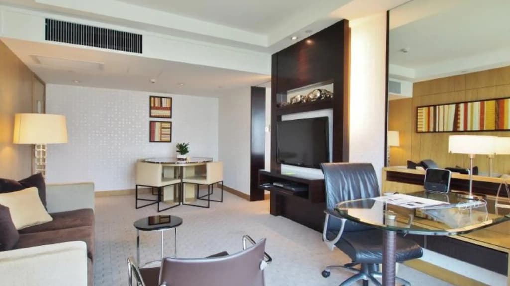 Royal Park Hotel - photo 7