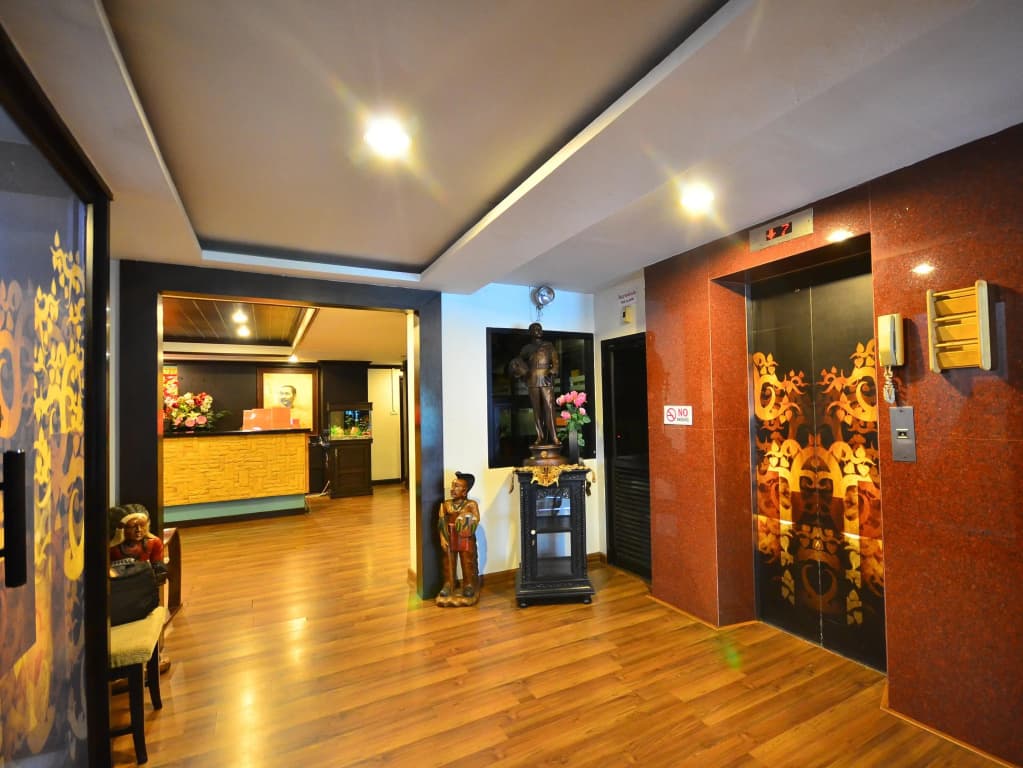 The Heritage Sathorn Suite Hotel - photo 14