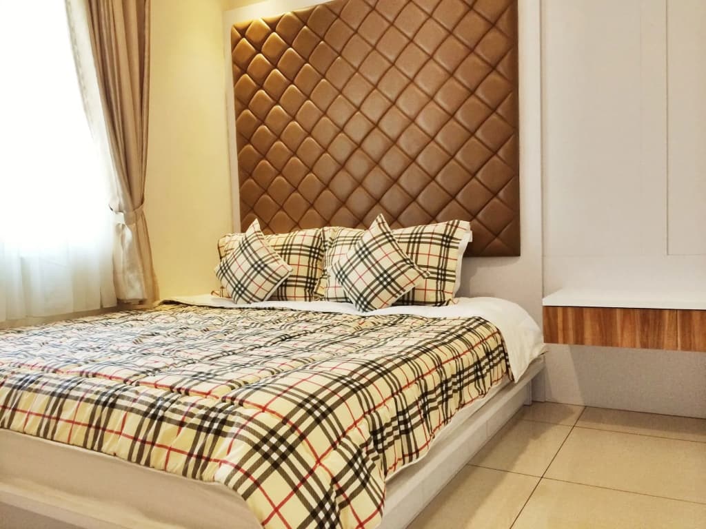 Ravarine Suite Apartment - photo 3