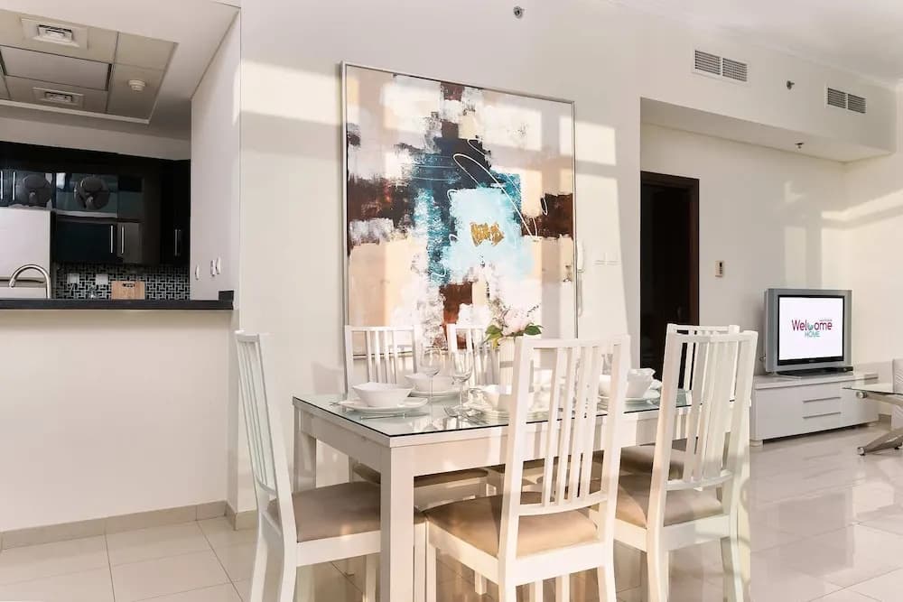Beautiful 1BR with sunset view - photo 15