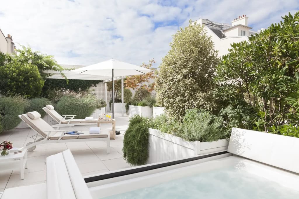 Hotel Le Bristol Paris - photo 27