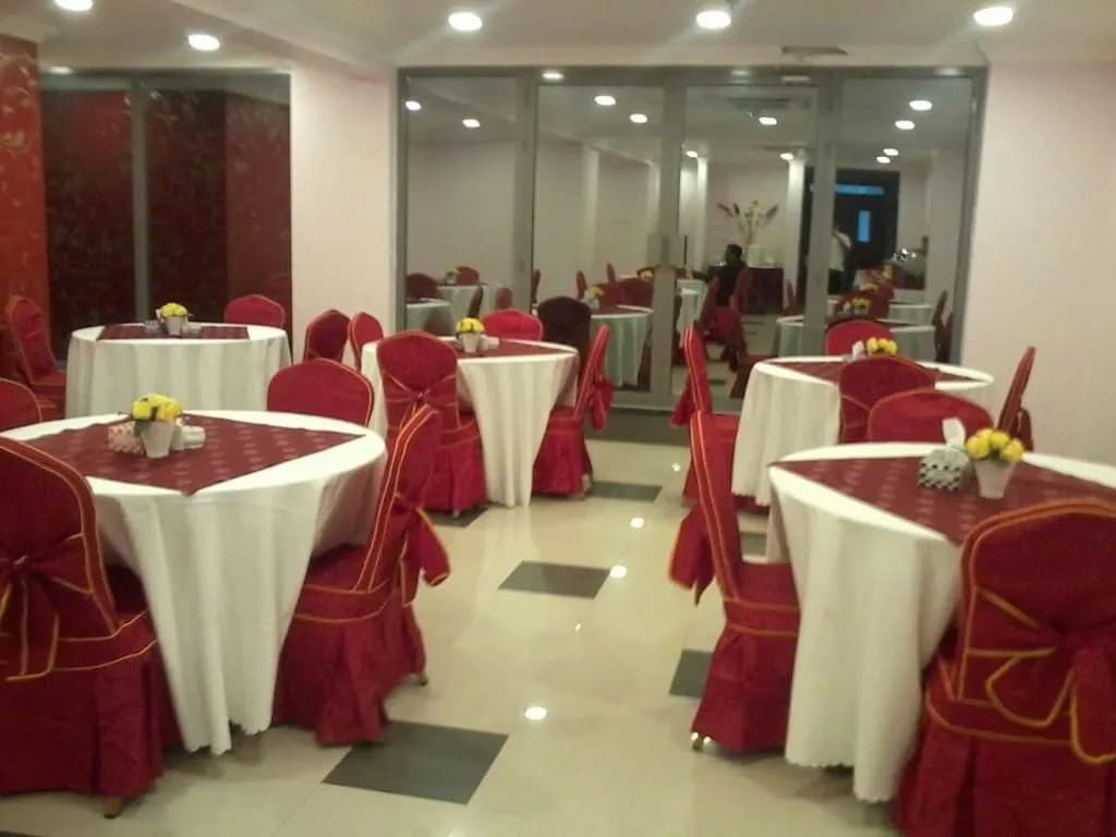 Al Reef Hotel - photo 20
